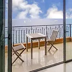 The Onyx - Sea View 5 아파트