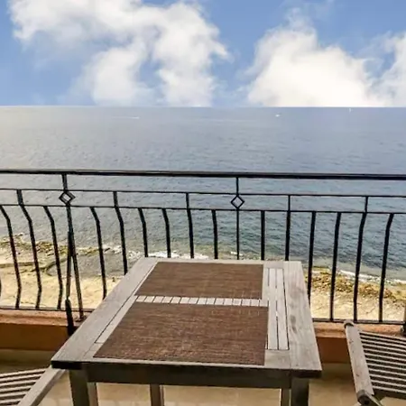 Modern Seafront 3-bedroom With Spectacular Views Sliema