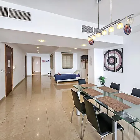 Modern Seafront 3-bedroom With Spectacular Views * Слима