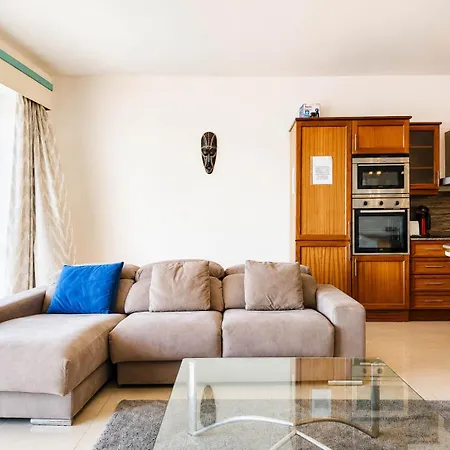 The Onyx - Sea View 5 *