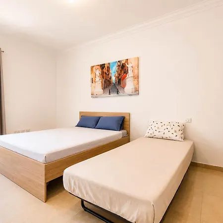 The Onyx - Sea View 5 Sliema