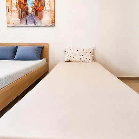 The Onyx - Sea View 5 * Sliema
