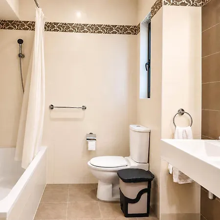 The Onyx - Sea View 5 아파트