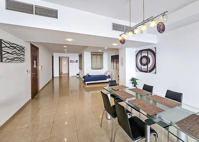 Modern Seafront 3-bedroom With Spectacular Views * Sliema
